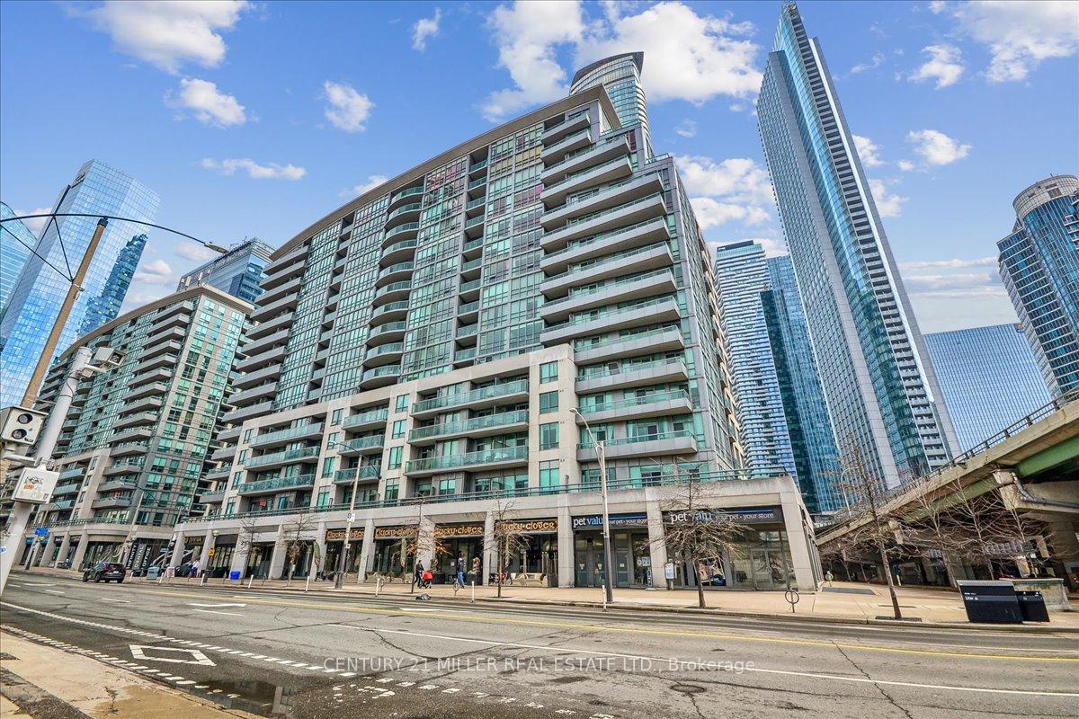326 - 25 Lower Simcoe Street Toronto Ontario Canada Sale residential   Starion Realty Inc., Brokerage*