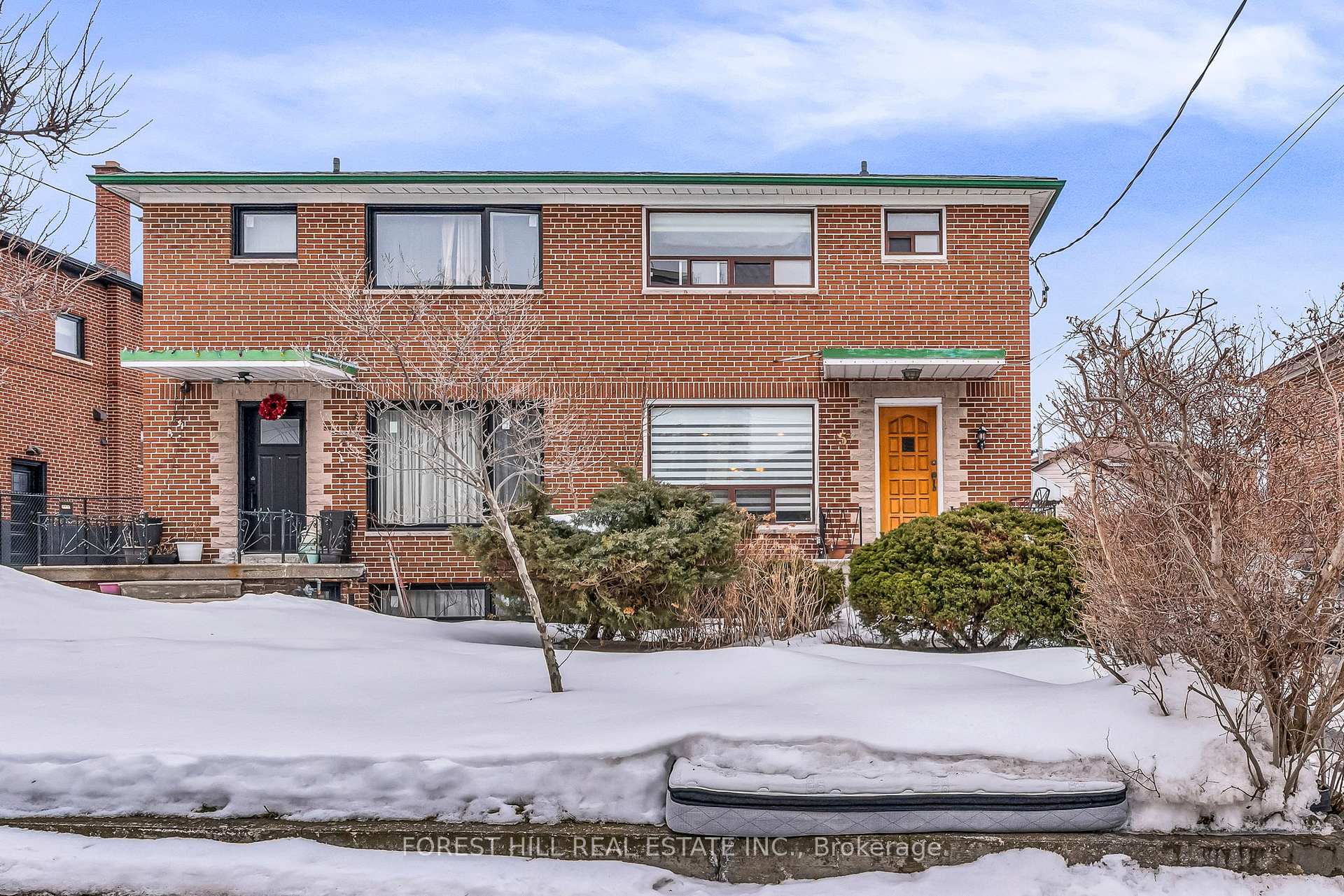 Bsmt - 5 Woodenhill Court Toronto Ontario Canada Rent residential Raman Dua ROYAL LEPAGE FLOWER CITY REALTY