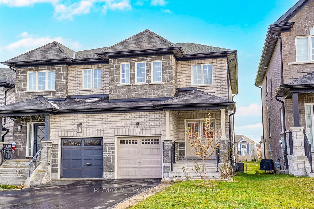 22 Haskins Crescent Georgina Ontario Canada Sale residential Dushan Nithiyanantham RE/MAX Metropolis Realty Brokerage*