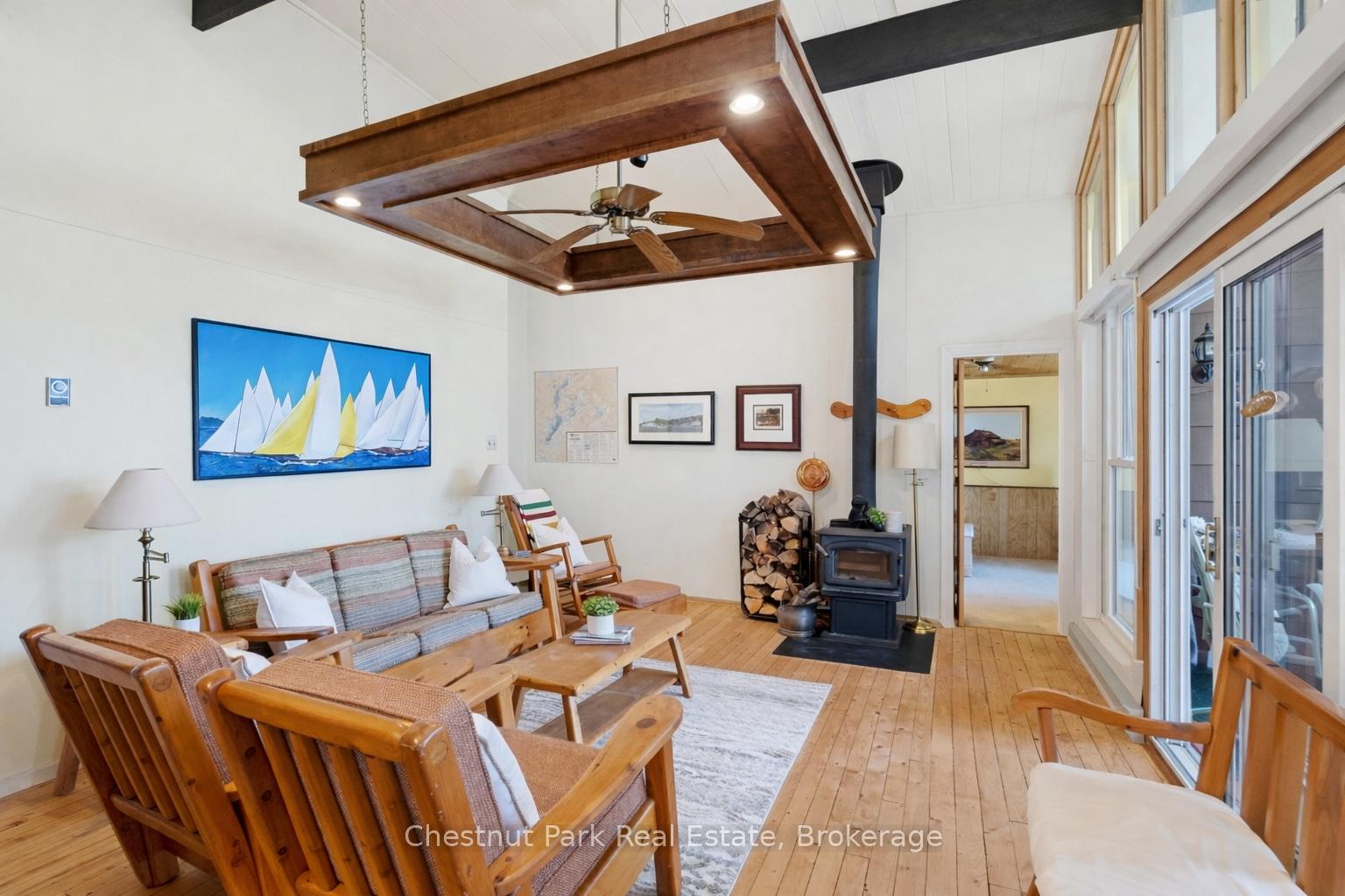 4 Bedroom Single Family Home/House's Image 25