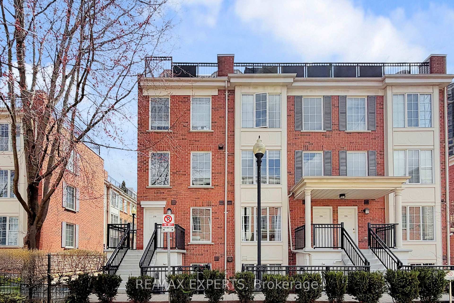 272 - 3 Everson Drive Toronto Ontario Canada Sale residential Francesco De Dominicis Re/Max Experts, Brokerage*