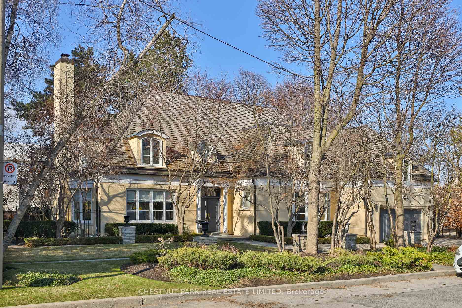 1 Glen Edyth Place Toronto Ontario Canada Sale residential   CHESTNUT PARK REAL ESTATE LIMITED BROKERAGE*