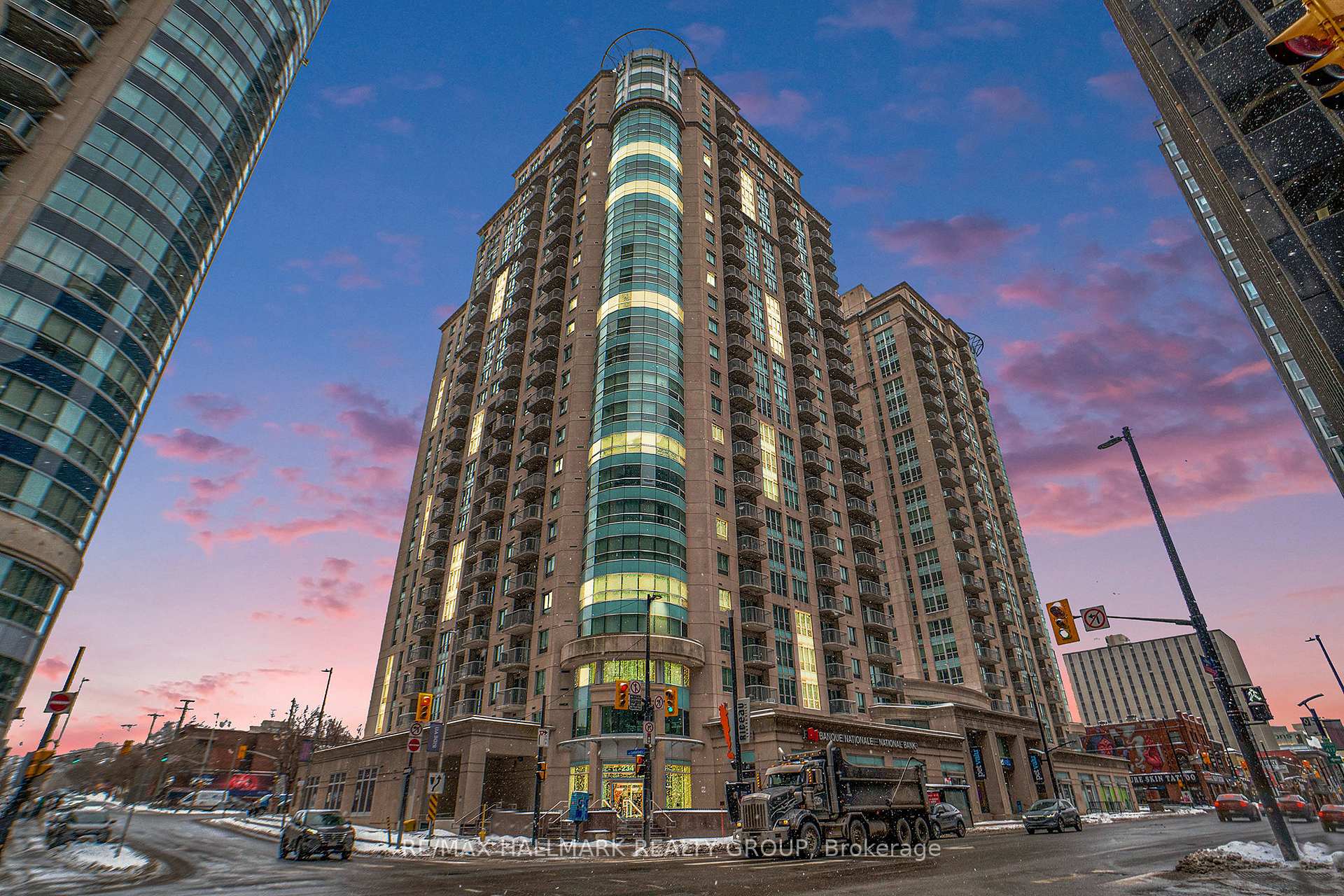 1701 - 234 Rideau Street Ottawa Ontario Canada Rented residential   Royal LePage Performance Realty, Brokerage *
