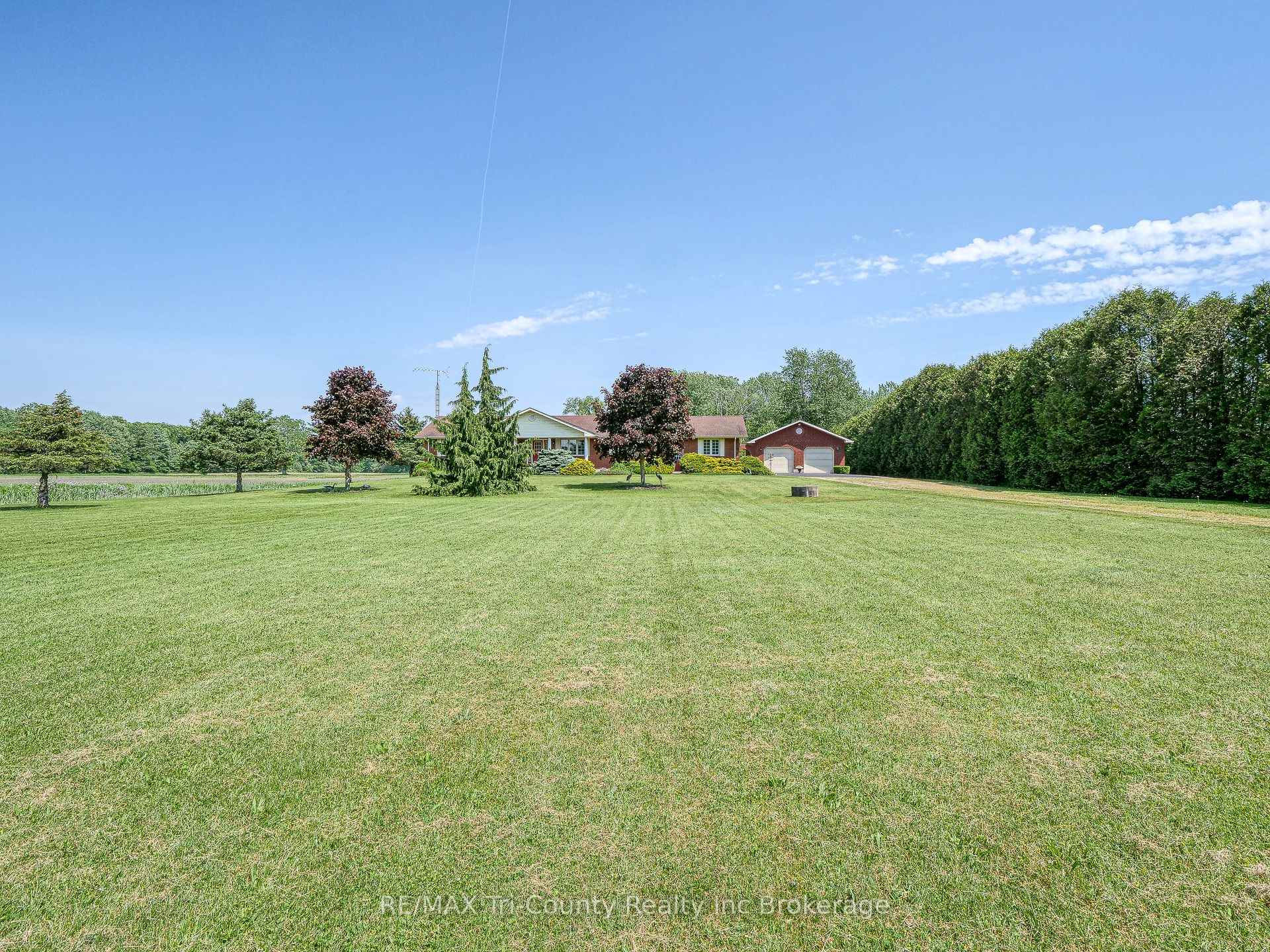916 Norfolk County 28 Road Norfolk Ontario Canada Sale residential Irene Kelleher Realty Network 100 Inc., Brokerage *