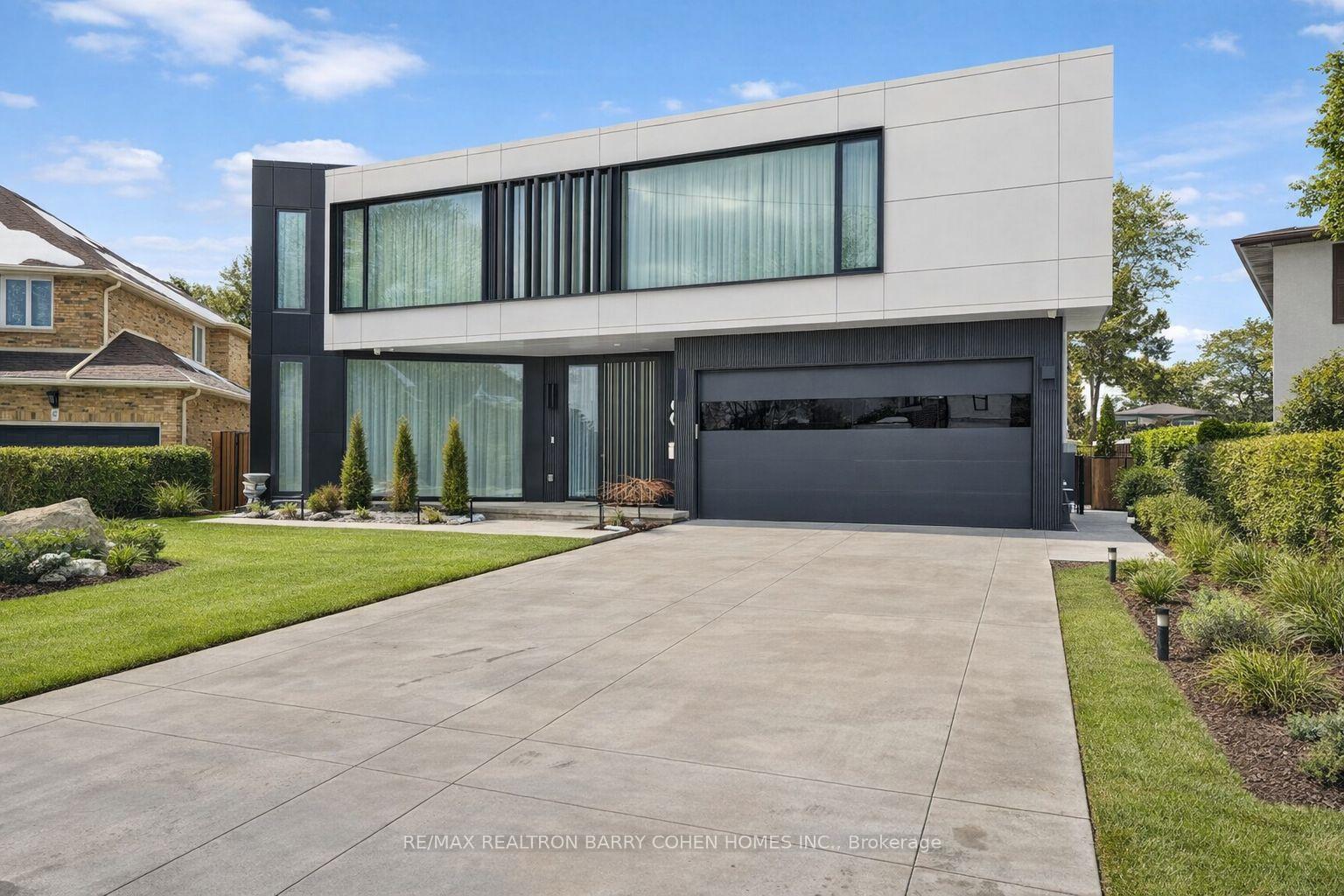 8 Cadmus Road Toronto Ontario Canada Sale residential Ali Arbabi RE/MAX Hallmark Realty Ltd., Brokerage *