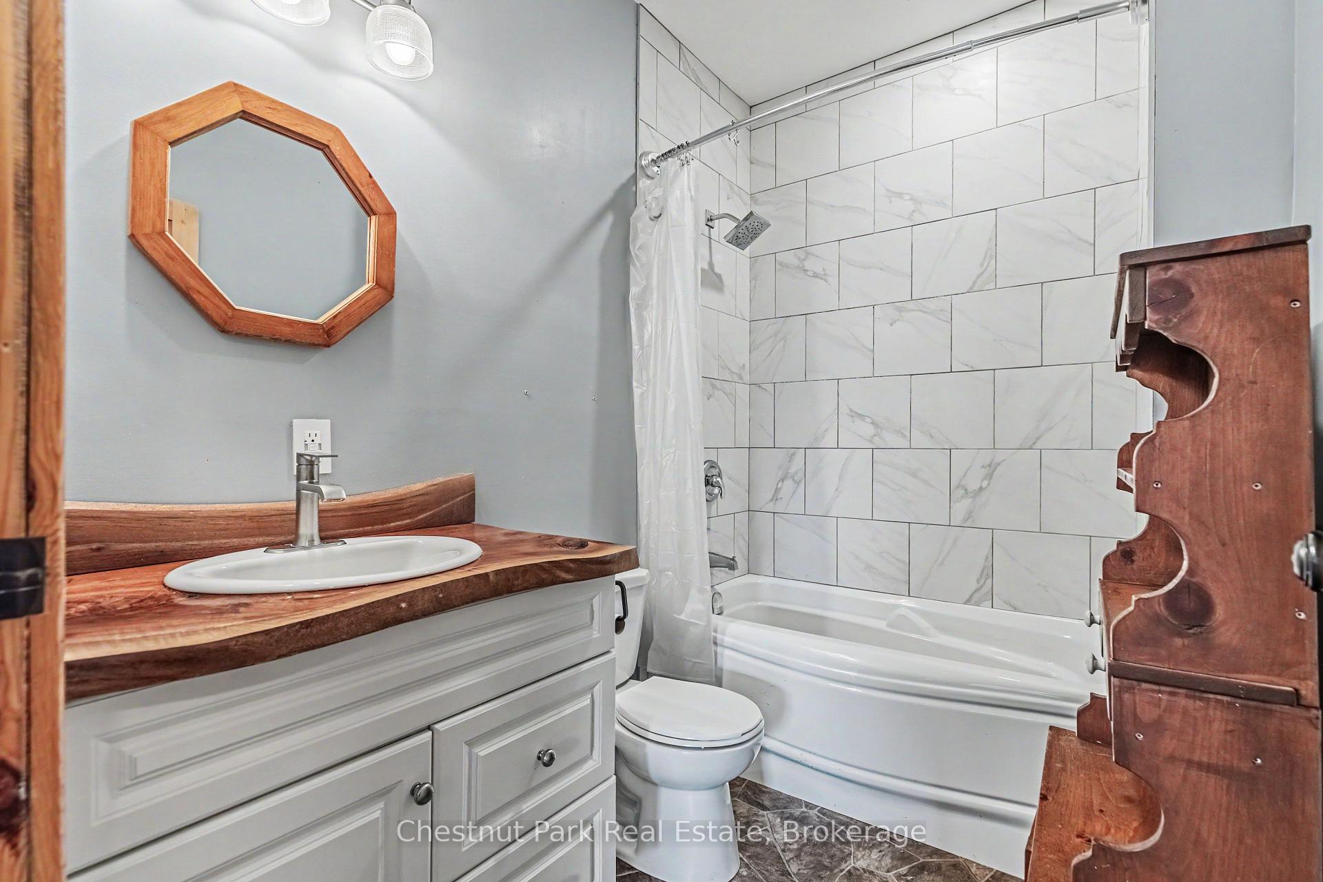 2 Bedroom Single Family Home/House's Image 31