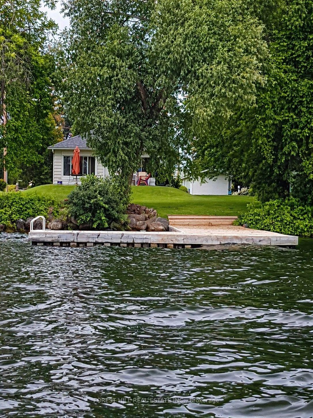 645 Cedarvale Drive Innisfil Ontario Canada Rent residential Toula Cousens Forest Hill Real Estate Inc., Brokerage *
