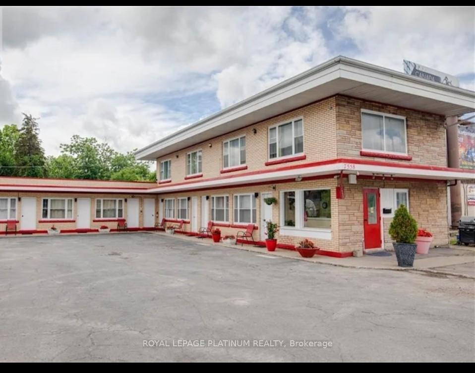 7558 Lundy's Lane E Niagara Falls Ontario Canada Sale commercial Karolina Mangat Royal Lepage Platinum Realty Brokerage