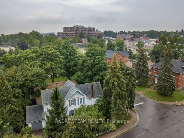 3 Church Street S Richmond Hill Ontario Canada Rent residential Pierre Youssef Century 21 Atria Realty Inc., Brokerage*