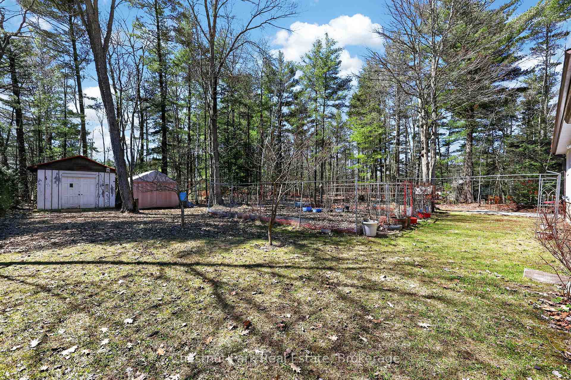 3 Bedroom Single Family Home/House's Image 29