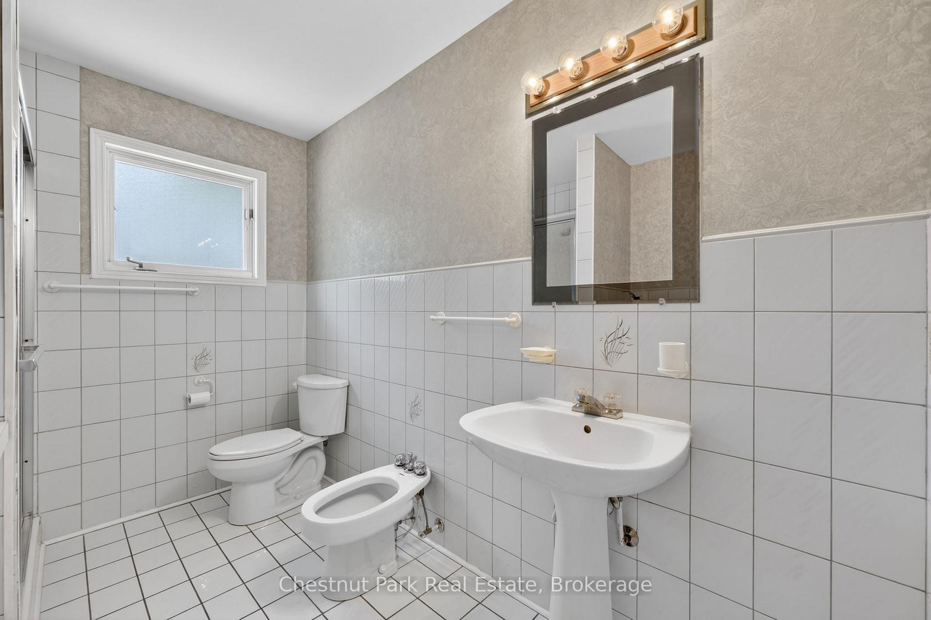 3 Bedroom Single Family Home/House's Image 22