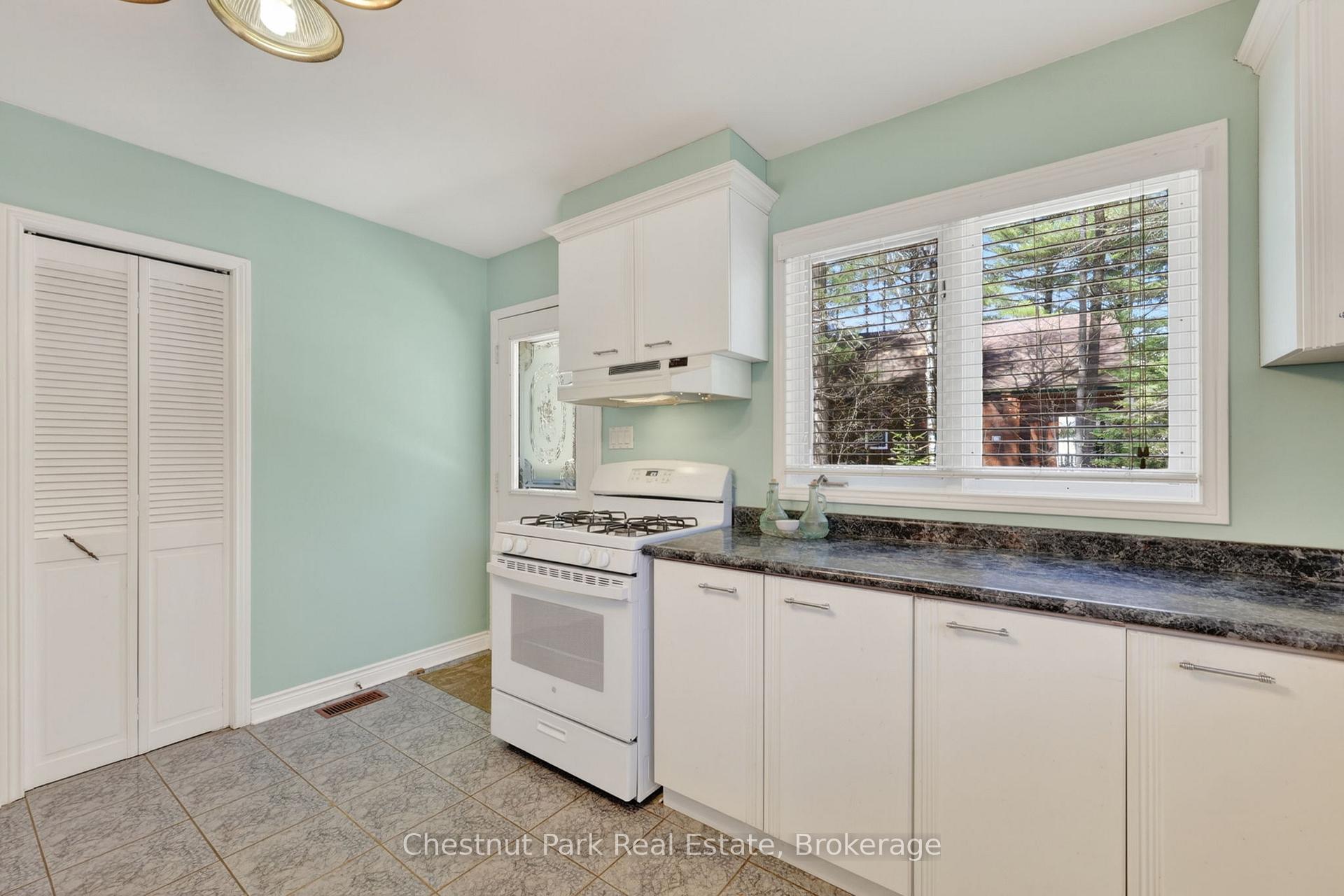 3 Bedroom Single Family Home/House's Image 15