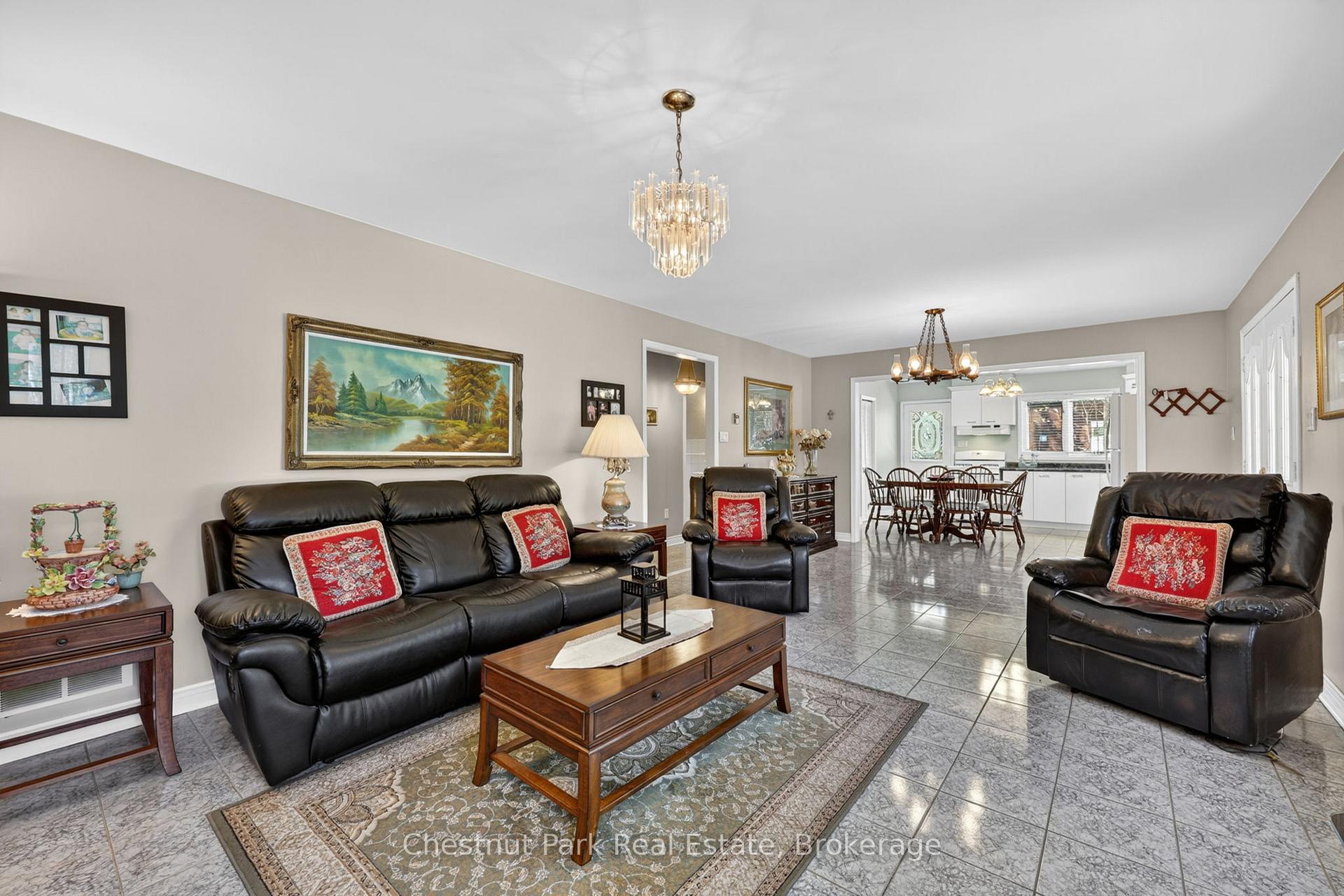 3 Bedroom Single Family Home/House's Image 10