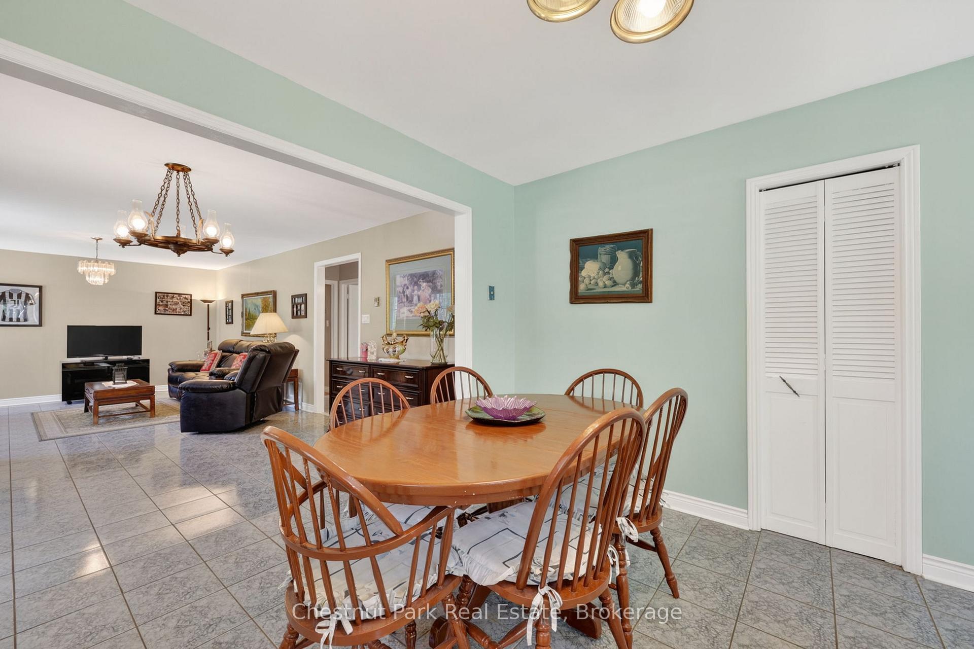 3 Bedroom Single Family Home/House's Image 12