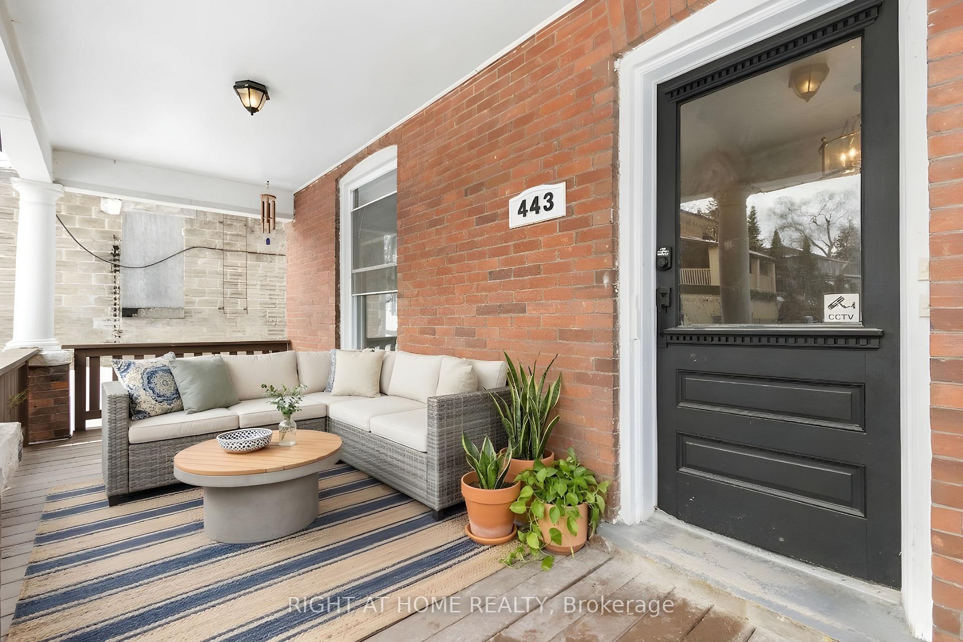 Second Floor - 443 Ontario Street Newmarket Ontario Canada Rent residential Sharon Steinman Right at Home Realty, Brokerage*