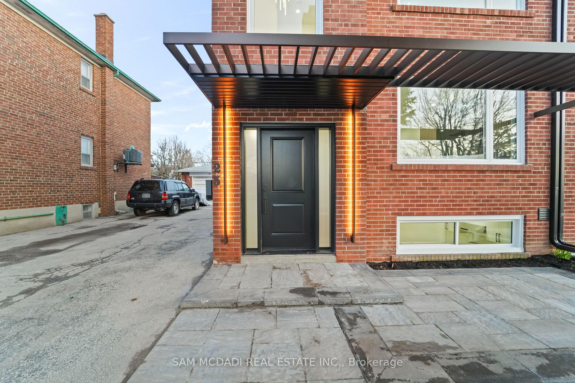 25 Falstaff Avenue Toronto Ontario Canada Sale residential MNG Team HomeLife/ROMANO Realty Ltd., Brokerage