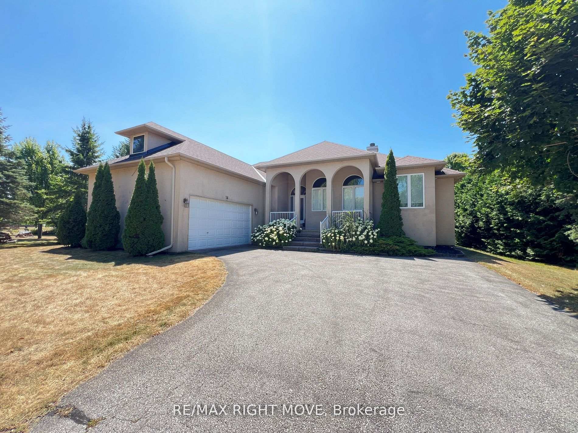 14 Sandlewood Trail Ramara Ontario Canada Sale residential Damian Strak RE/MAX RIGHT MOVE, BROKERAGE *