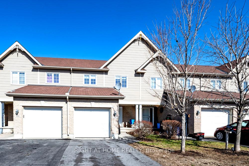 253 Eliot Street Clarence-Rockland Ontario Canada Rent residential   Right at Home Realty, Brokerage