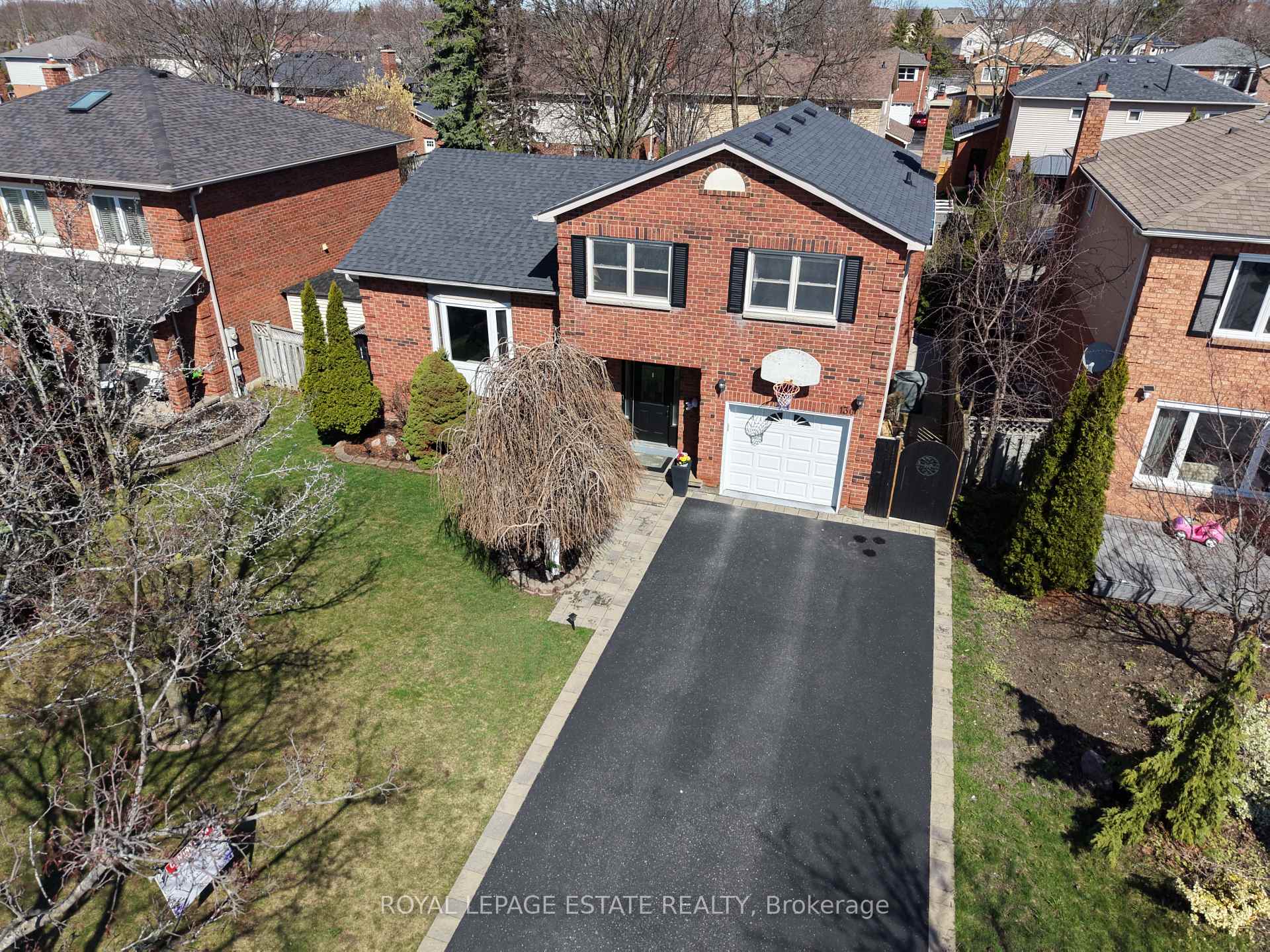 130 William Stephenson Drive Whitby Ontario Canada Sale residential Jeffrey Villeneuve Meta Realty Inc., Brokerage*