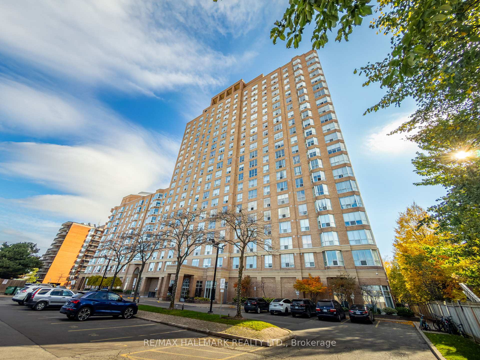 1801 - 21 Overlea Boulevard Toronto Ontario Canada Sale residential Jagdeep Saini RE/MAX Hallmark Realty Ltd., Brokerage*