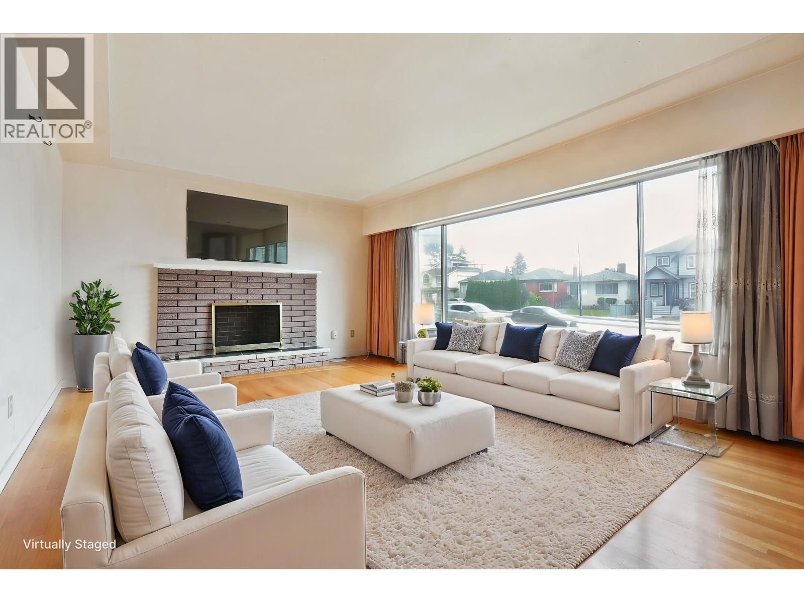 2894 MCGILL STREET Vancouver British Columbia Canada Sale residential   HomeLife Realty Services