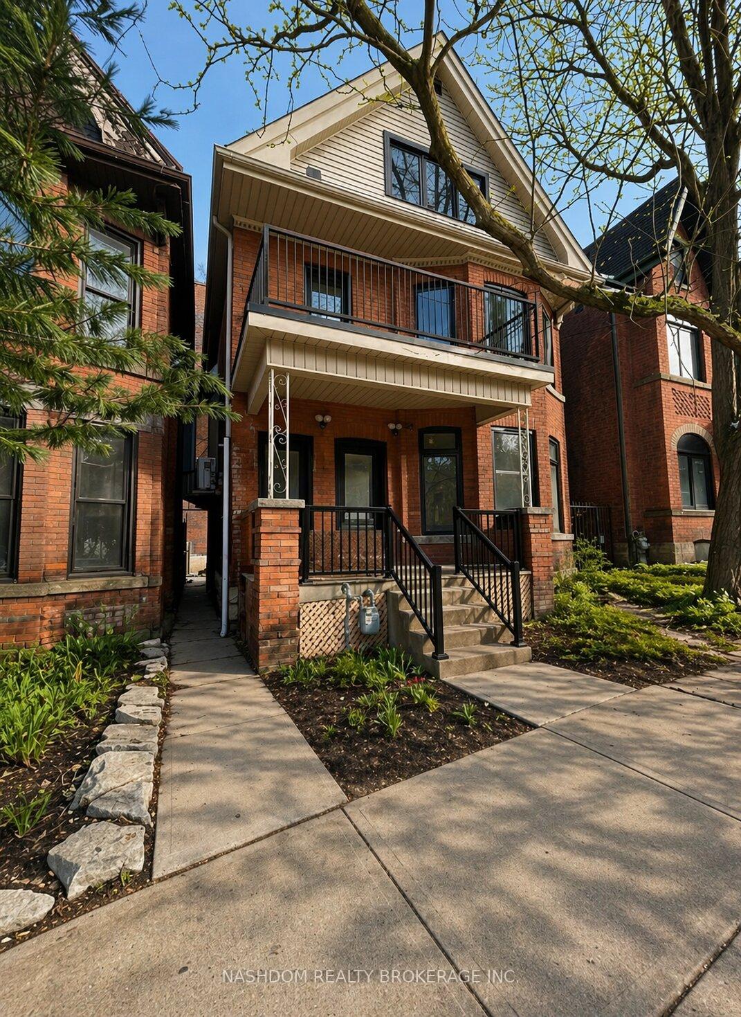 6 - 259 John Street S Hamilton Ontario Canada Rent residential Maggie Abril Nashdom Realty Brokerage Inc. 