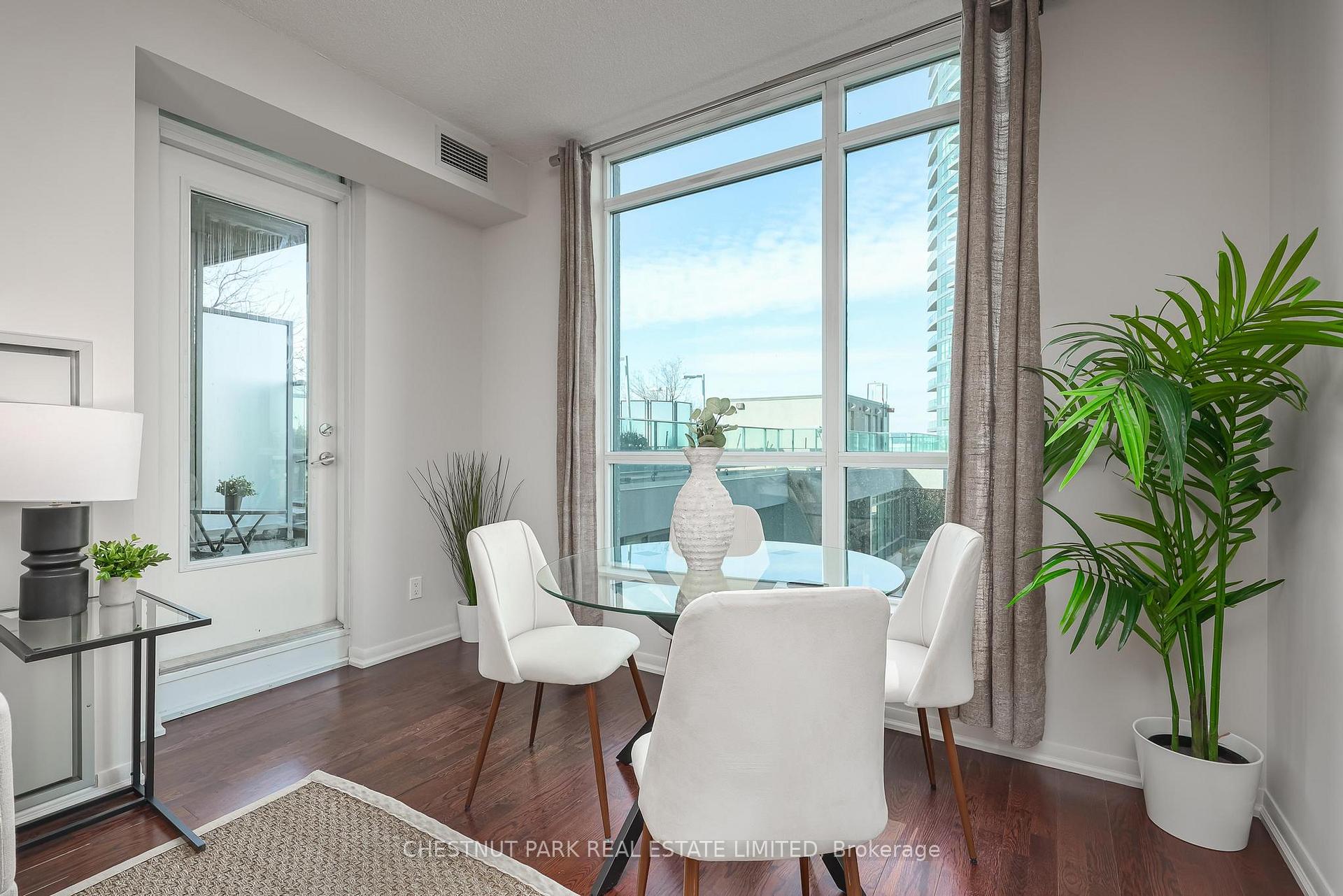 2 Bedroom Apartment/Flat's Image 5