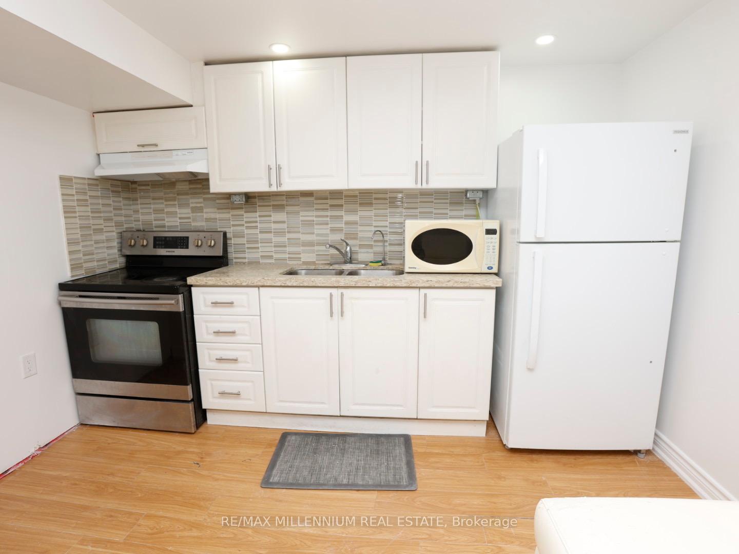 Lower - 6482 Chaumont Crescent Mississauga Ontario Canada Rent residential BASHIR & NADIA  AHMED RE/MAX Millennium Real Estate, Brokerage*