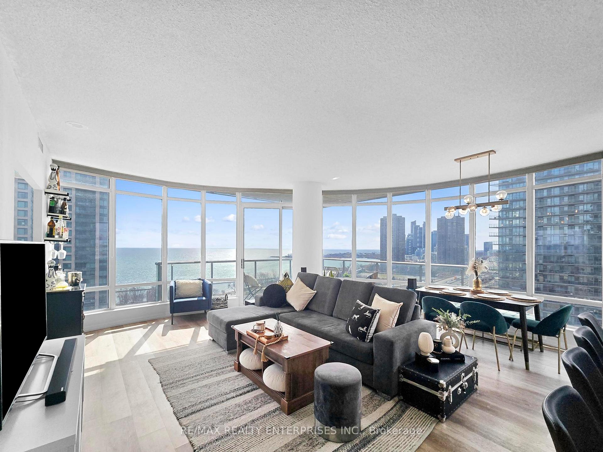 1810 - 15 Windermere Avenue Toronto Ontario Canada Sale residential   RE/MAX Realty Enterprises Inc., Brokerage