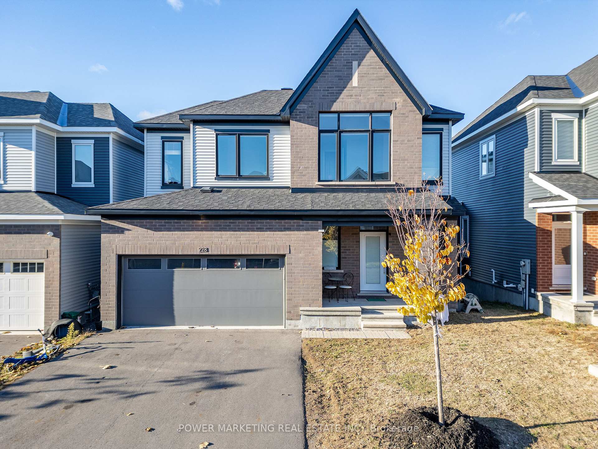228 Appalachian Circle Ottawa Ontario Canada Sale residential Ali Ahmad POWER MARKETING REAL ESTATE INC., BROKERAGE*