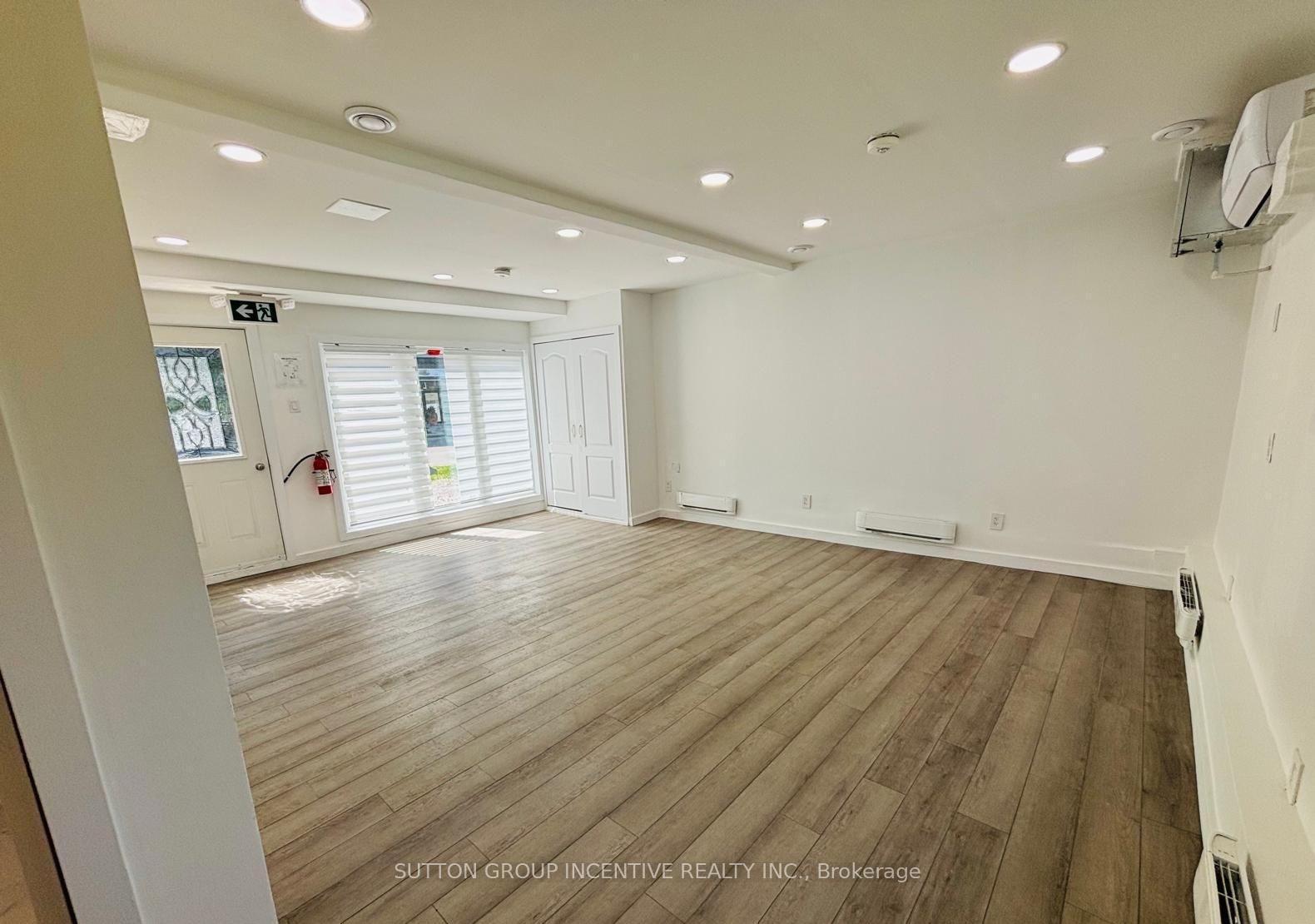 UNIT #3 - 2091 25 Side Road Innisfil Ontario Canada Lease commercial Wanda Hollosi Sutton Group Incentive Realty, Brokerage *