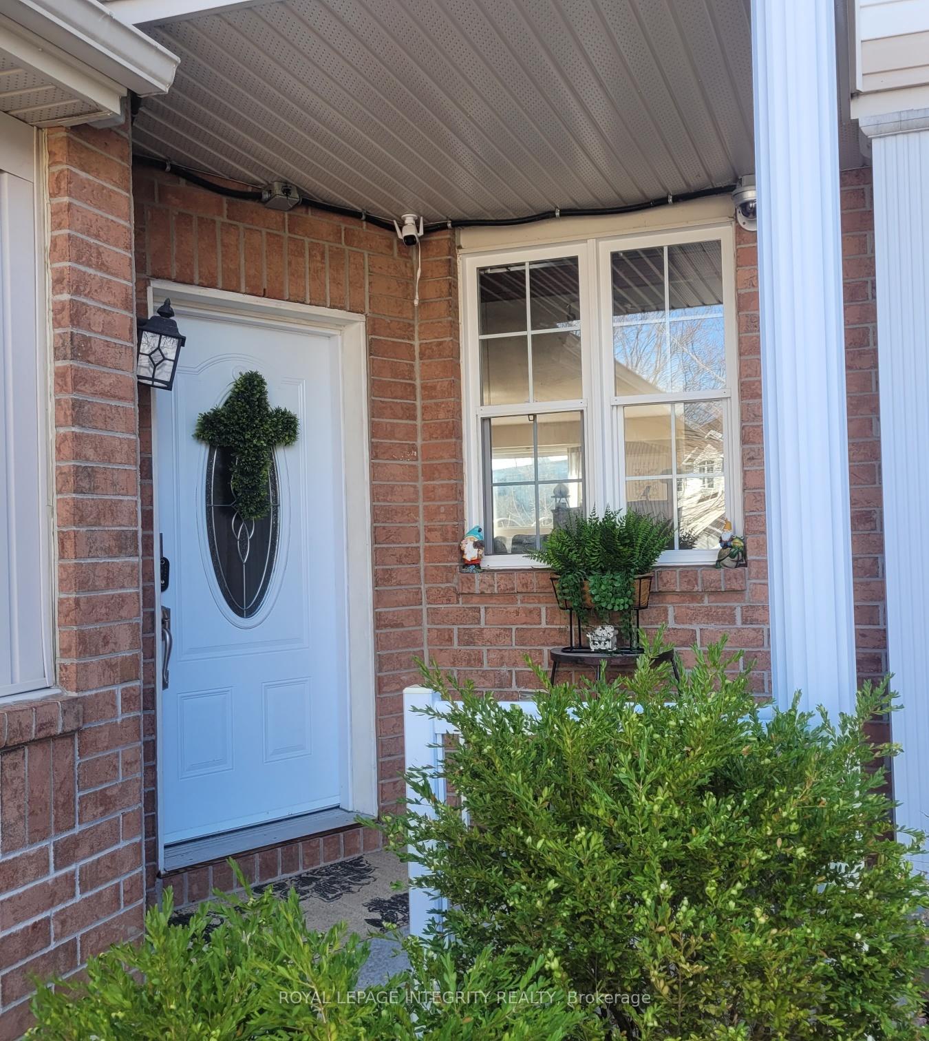 554 Aberfoyle Circle Ottawa Ontario Canada Rent residential Sorin Vaduva ROYAL LEPAGE INTEGRITY REALTY, BROKERAGE