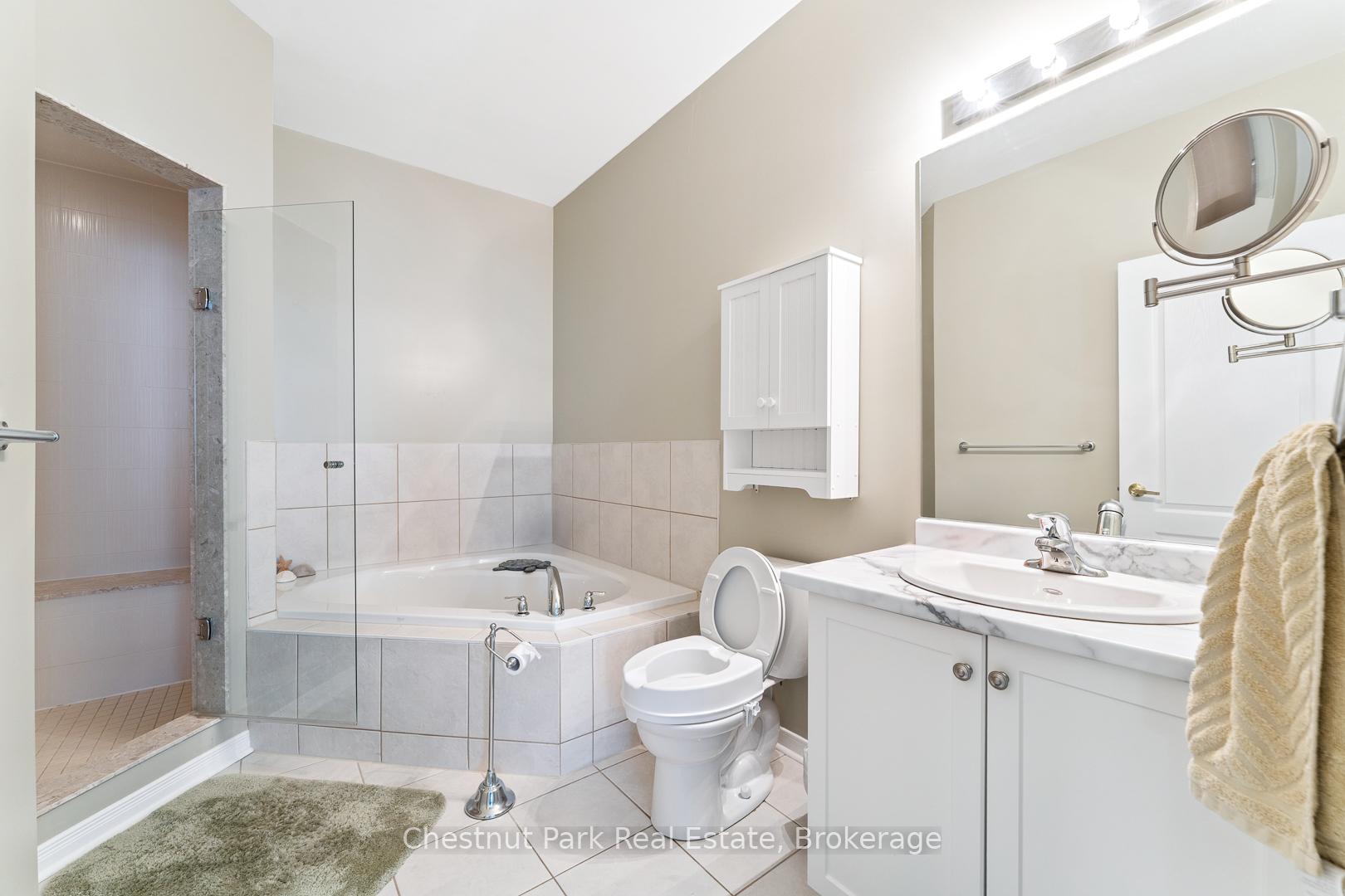 2 Bedroom Villa/Townhouse's Image 14