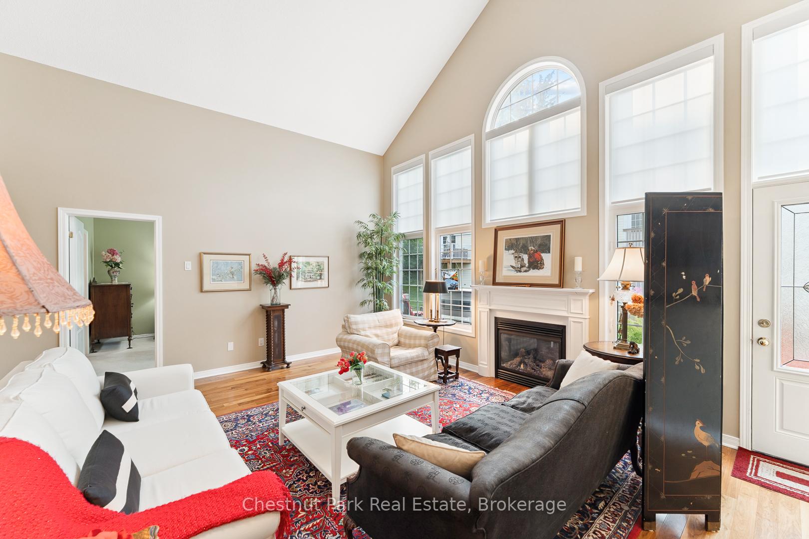 2 Bedroom Villa/Townhouse's Image 3