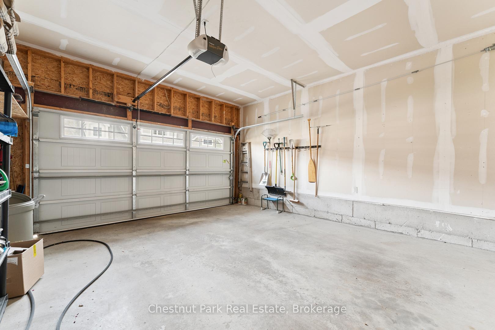 2 Bedroom Villa/Townhouse's Image 22
