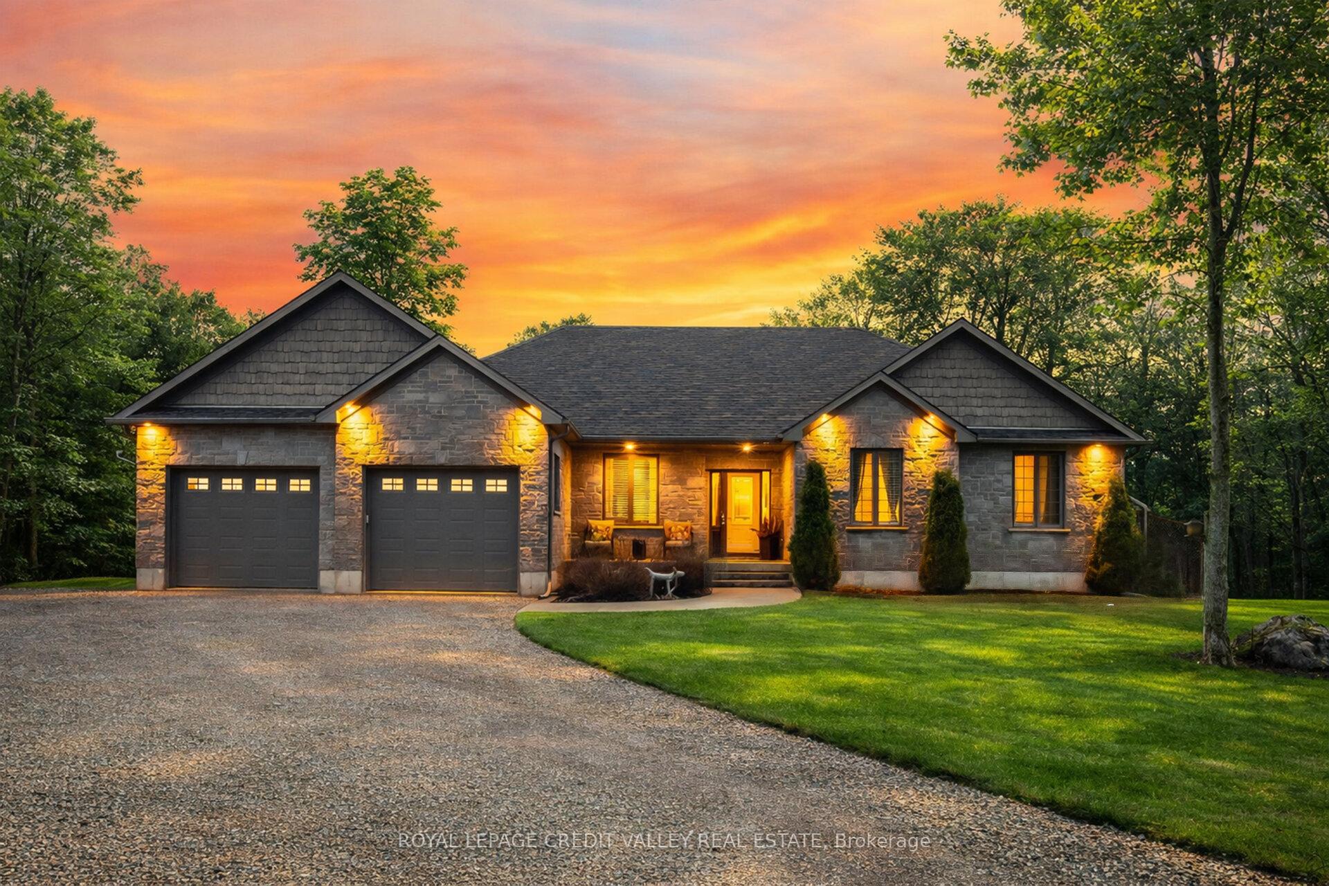 60 - 580381 Side Road Chatsworth Ontario Canada Sale residential Brian McLeod Royal LePage Credit Valley Real Estate, Brokerage*