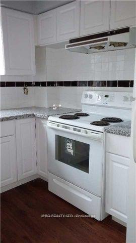 3 - 182 Ruggles Avenue Richmond Hill Ontario Canada Rent residential Yasin         Yusufi RE/MAX West Realty Inc., Brokerage *