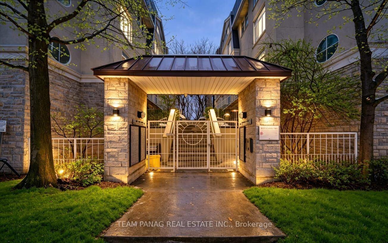 132 - 28 Stadium Road Toronto Ontario Canada Sale residential Maya Garg Royal LePage Signature Realty, Brokerage