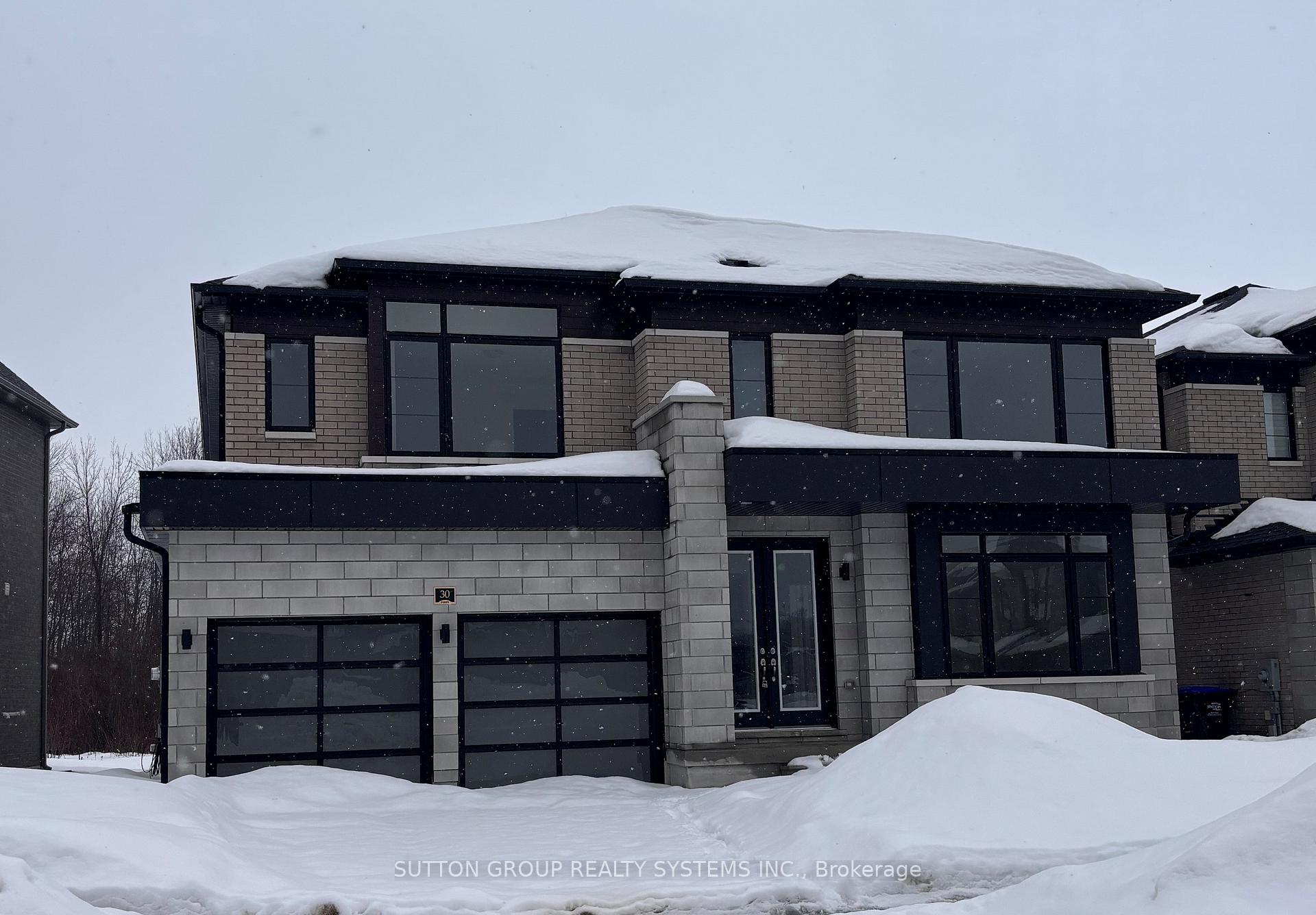 30 Rosanne Circle Wasaga Beach Ontario Canada Sale residential Roopali Rajpal Sutton Group Realty Systems Inc, Brokerage *
