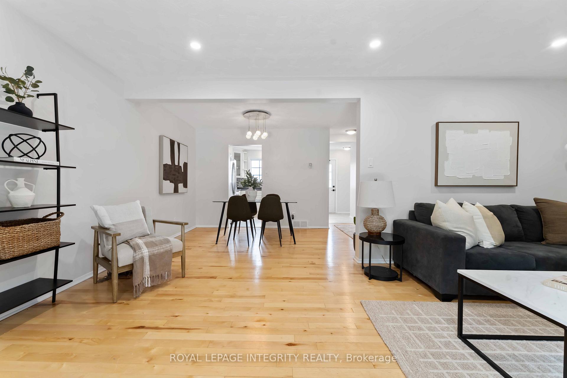 19 - 1585 Heron Road Ottawa Ontario Canada Sale residential Sorin Vaduva ROYAL LEPAGE INTEGRITY REALTY, BROKERAGE