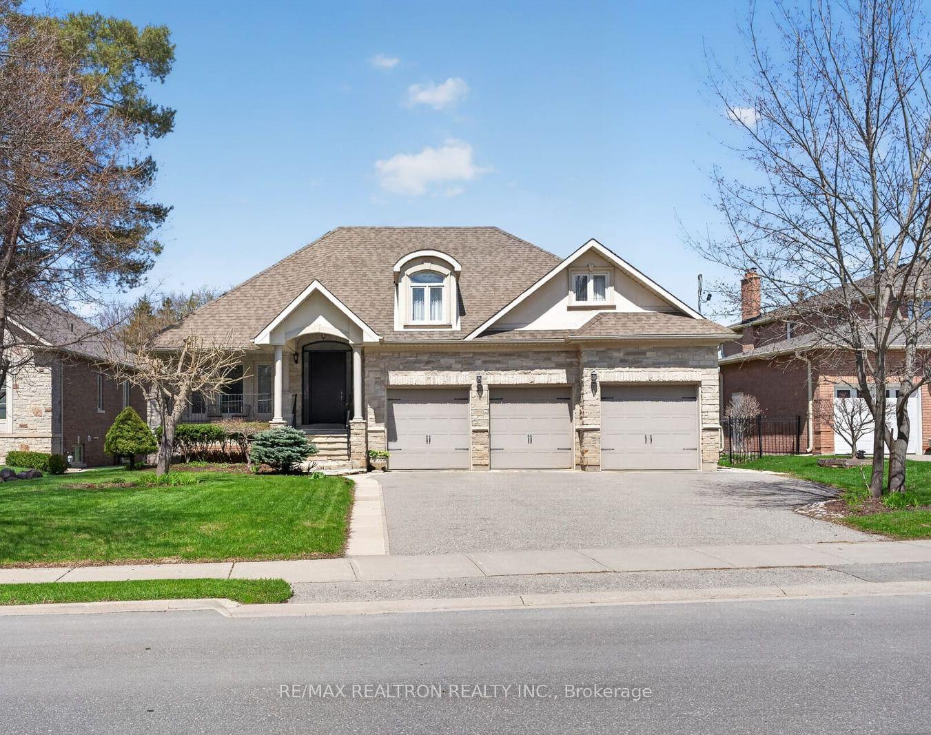 34 Edgar Avenue Richmond Hill Ontario Canada Sale residential Hassan Shahid Right at Home Realty, Brokerage*