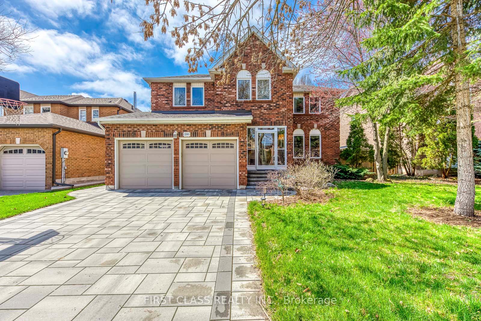 1386 Silversmith Drive Oakville Ontario Canada Sale residential Next Stage Realty Right at Home Realty, Brokerage*