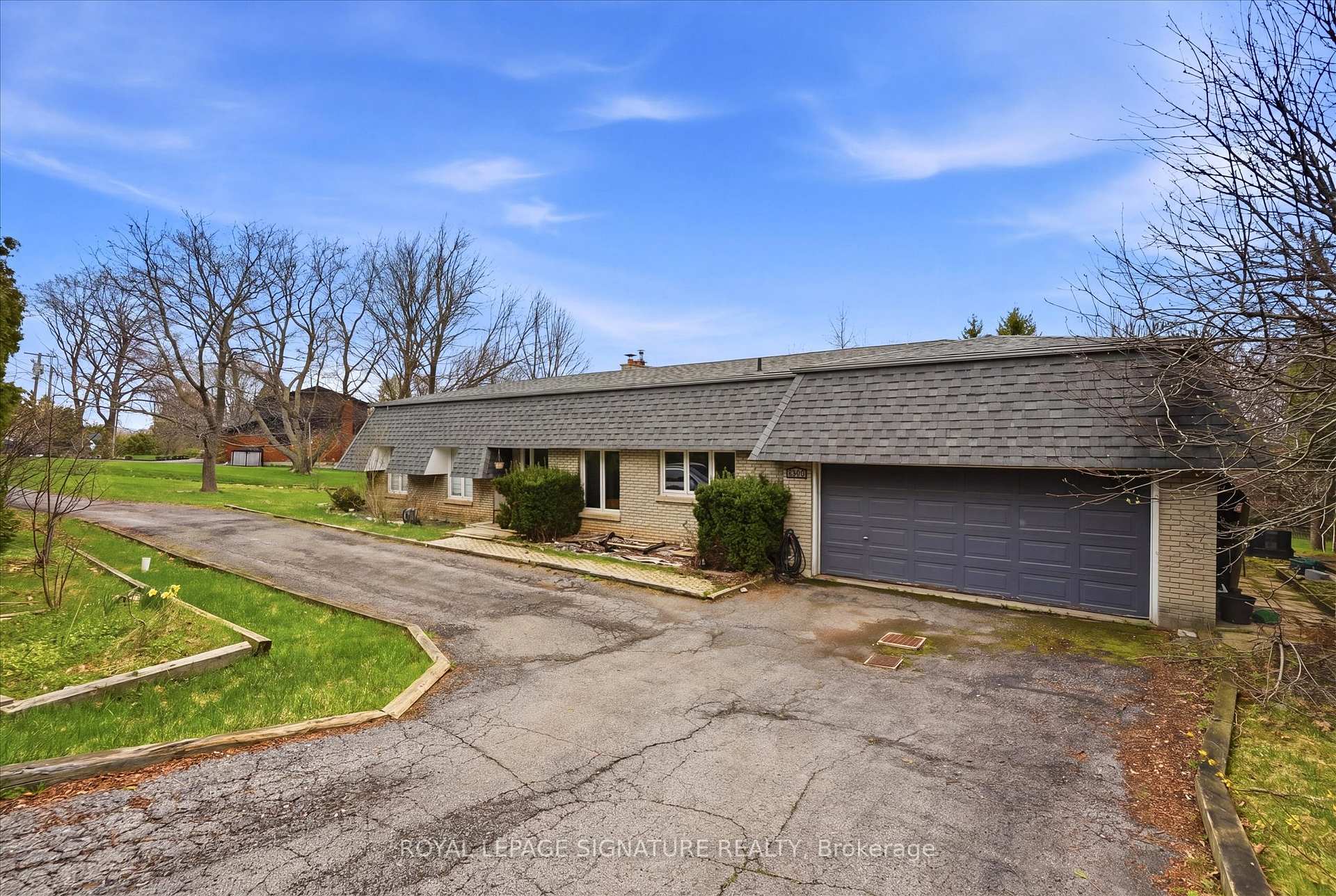 1310 Beaufort Drive Burlington Ontario Canada Sale residential NICK PANARESE Royal LePage Signature Realty, Brokerage