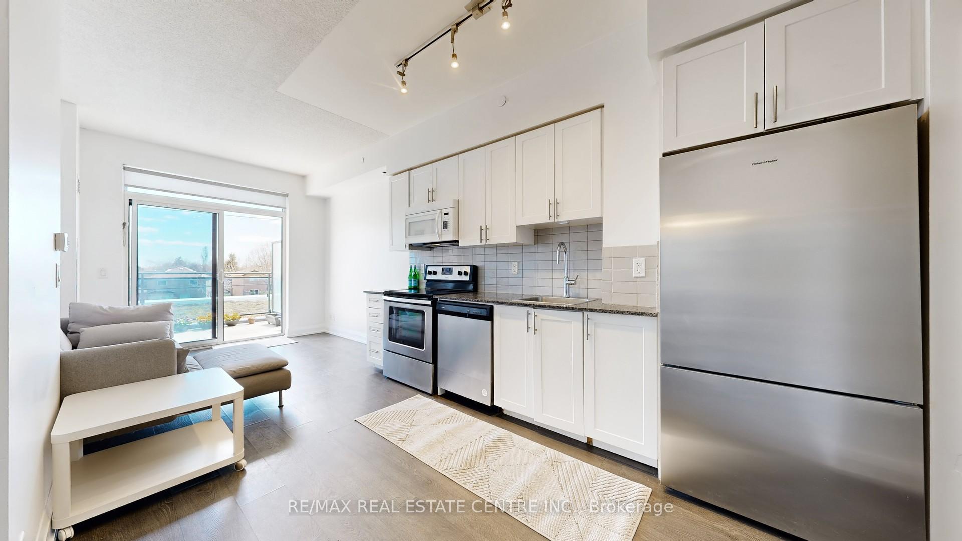 228 - 7900 Bathurst Street Vaughan Ontario Canada Sale residential Vik Mehmi RE/MAX Real Estate Centre Inc., Brokerage *