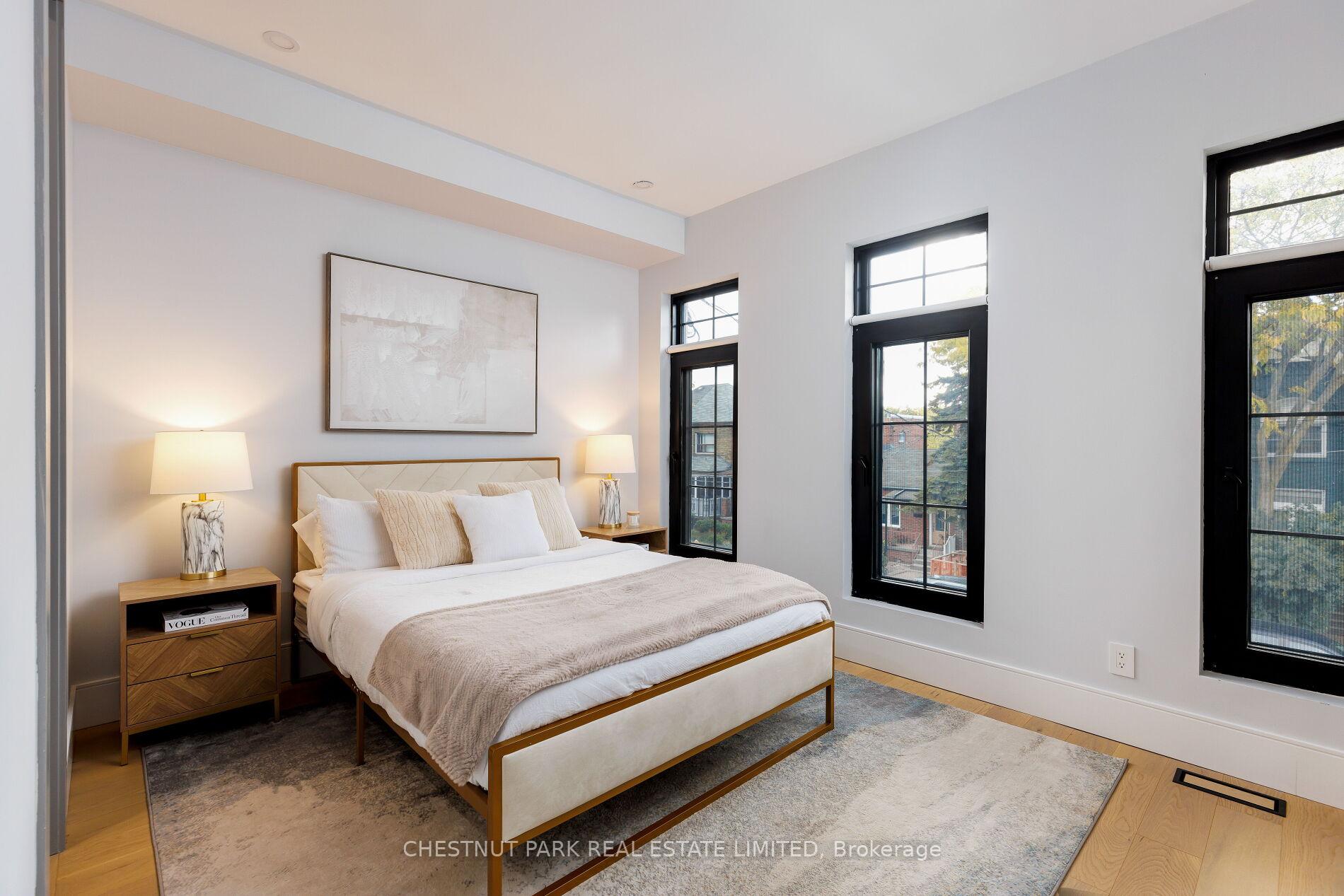 5 Bedroom Single Family Home/House's Image 29