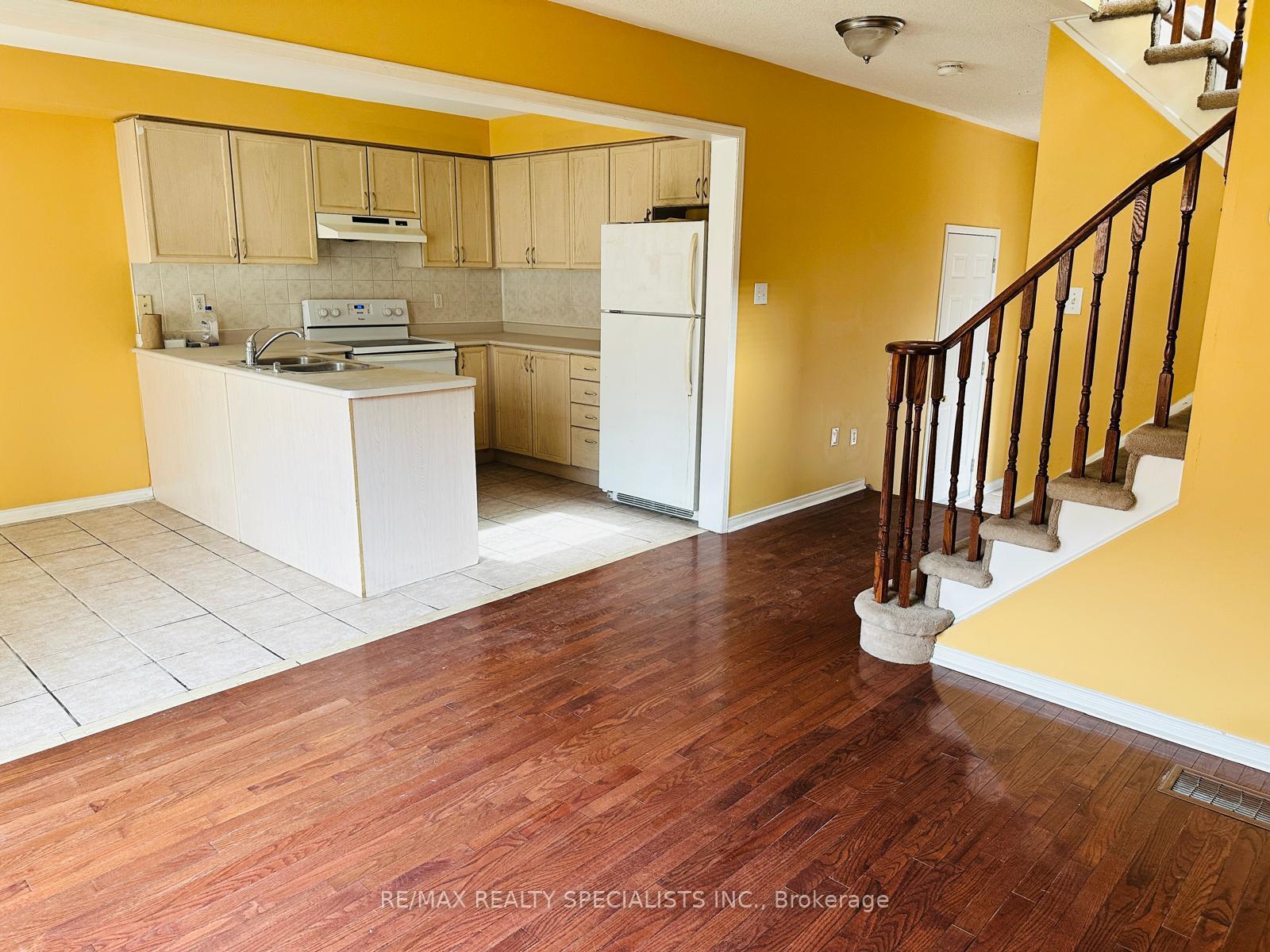 13 Tanglemere Crescent Brampton Ontario Canada Rent residential Bhupinder Chopra RE/MAX REALTY SPECIALISTS INC. Brokerage*