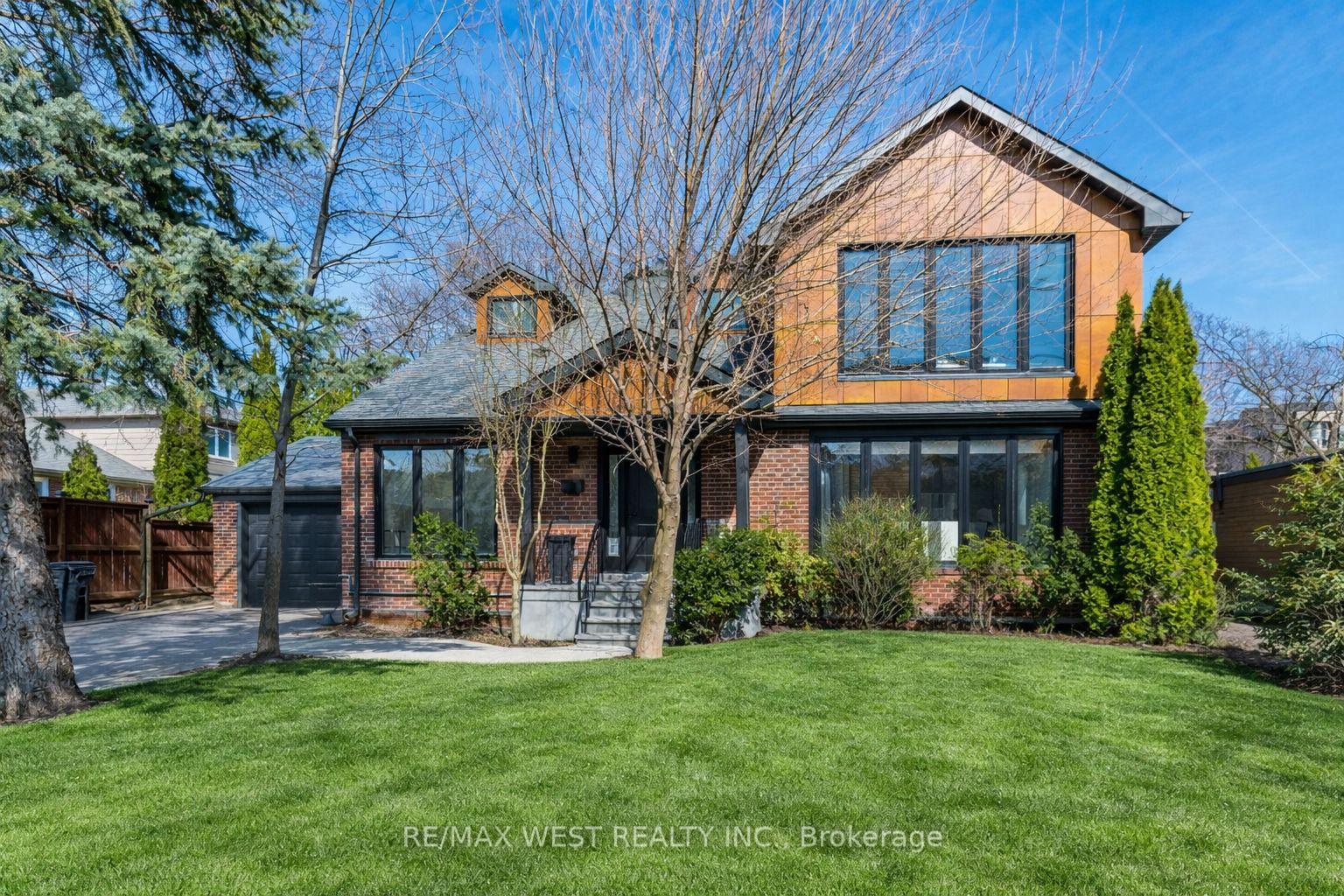 29 Blaketon Road Toronto Ontario Canada Sale residential Marco Pontes RE/MAX West Realty Inc., Brokerage *