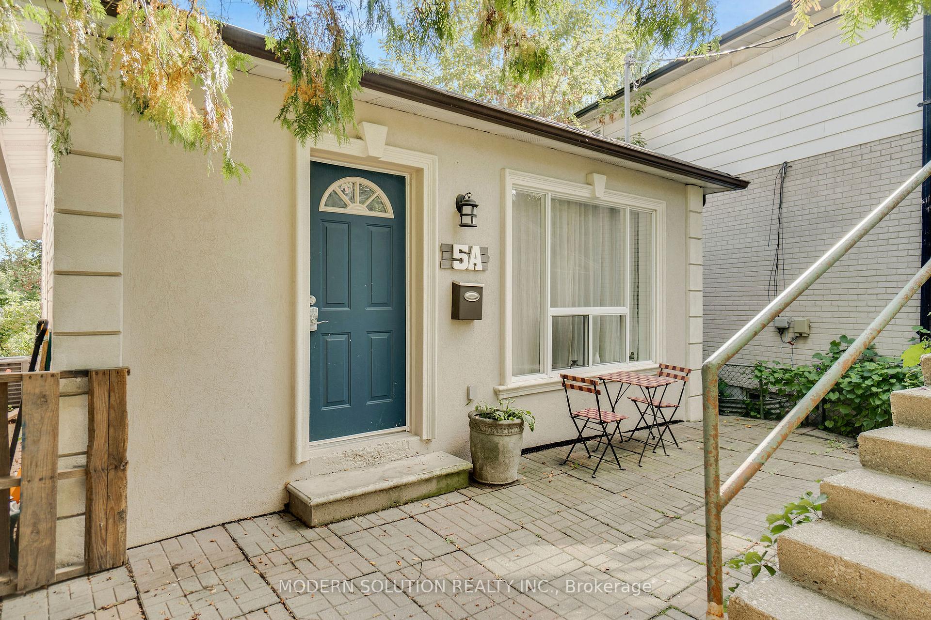 5A Dynevor Road Toronto Ontario Canada Sale residential Mary Pinelli Royal LePage Signature Realty, Brokerage*