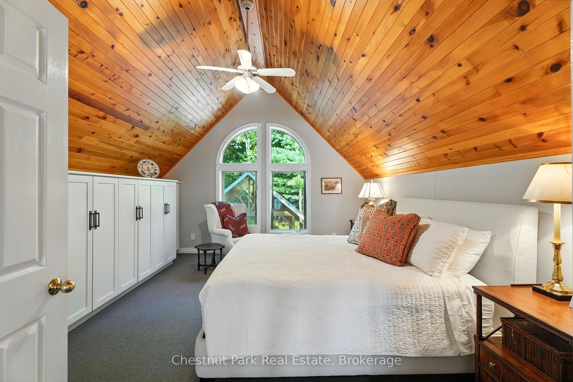 5 Bedroom Single Family Home/House's Image 19