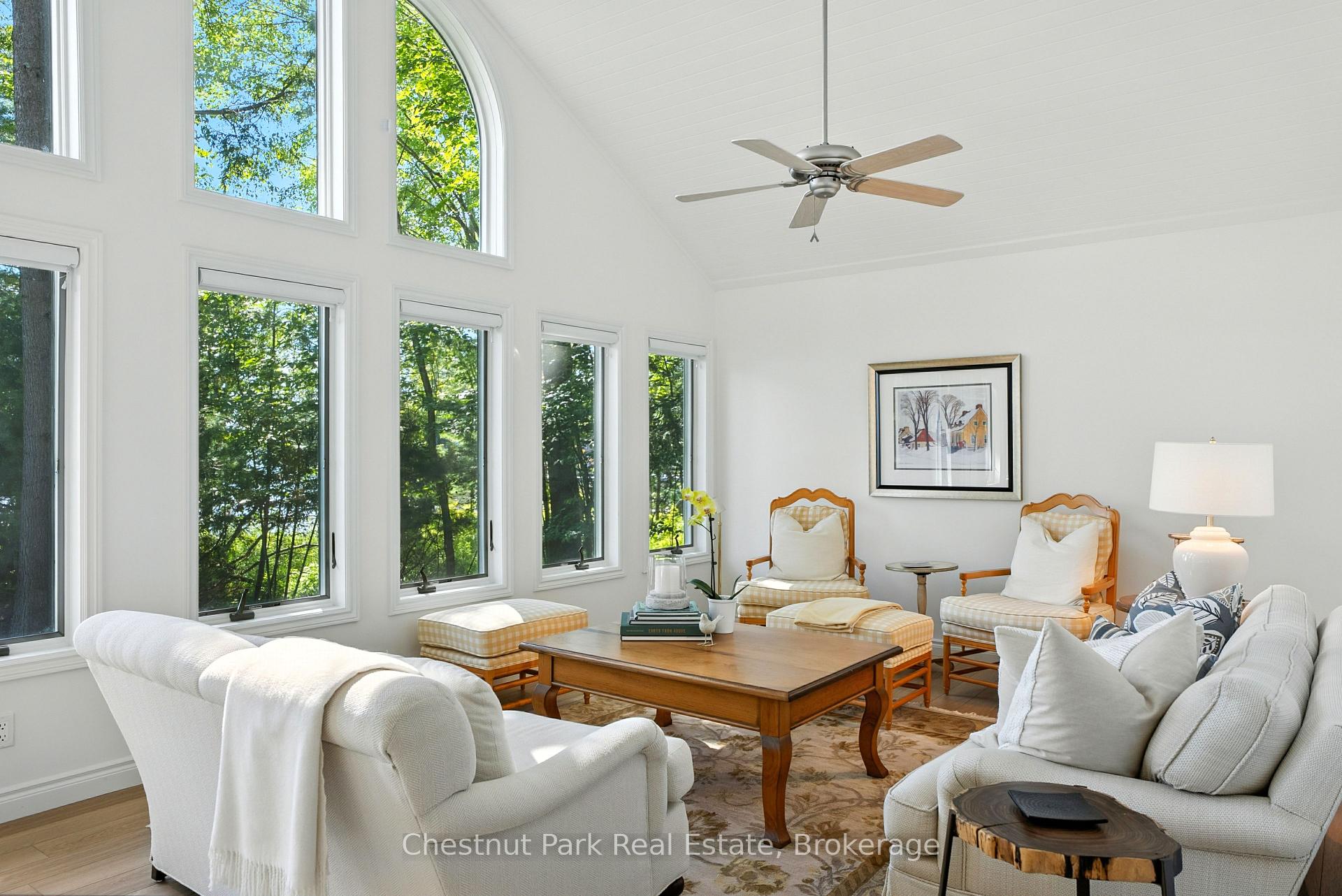 5 Bedroom Single Family Home/House's Image 11